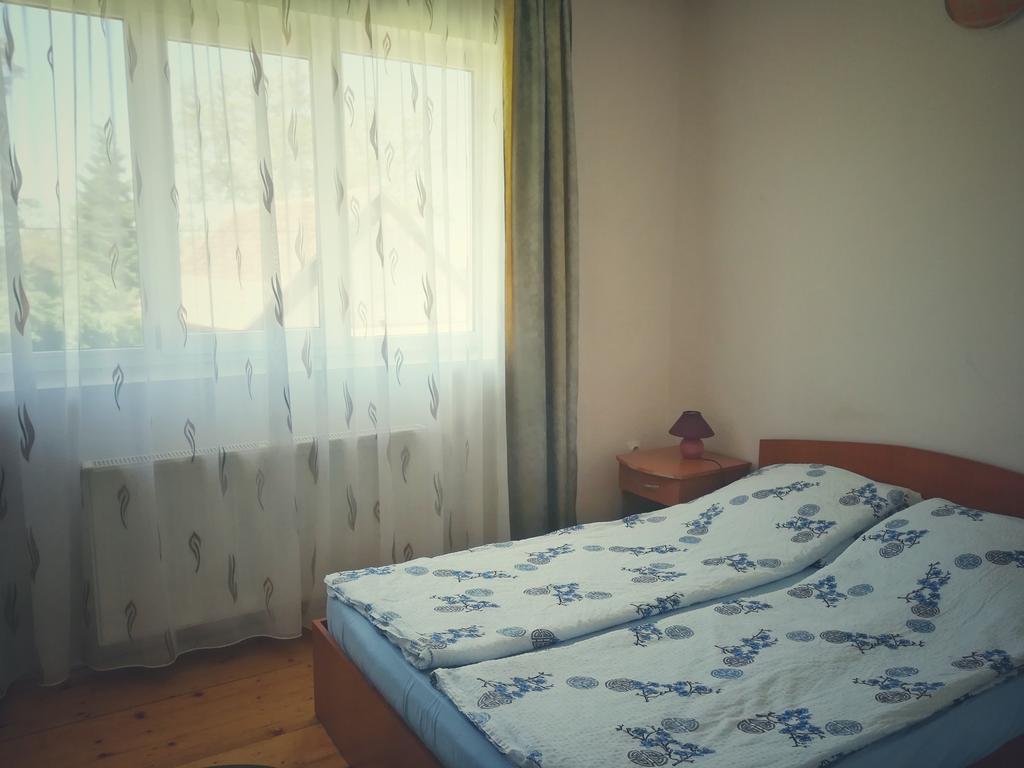 Pensiunea Apolka Panzio Covasna Luaran gambar