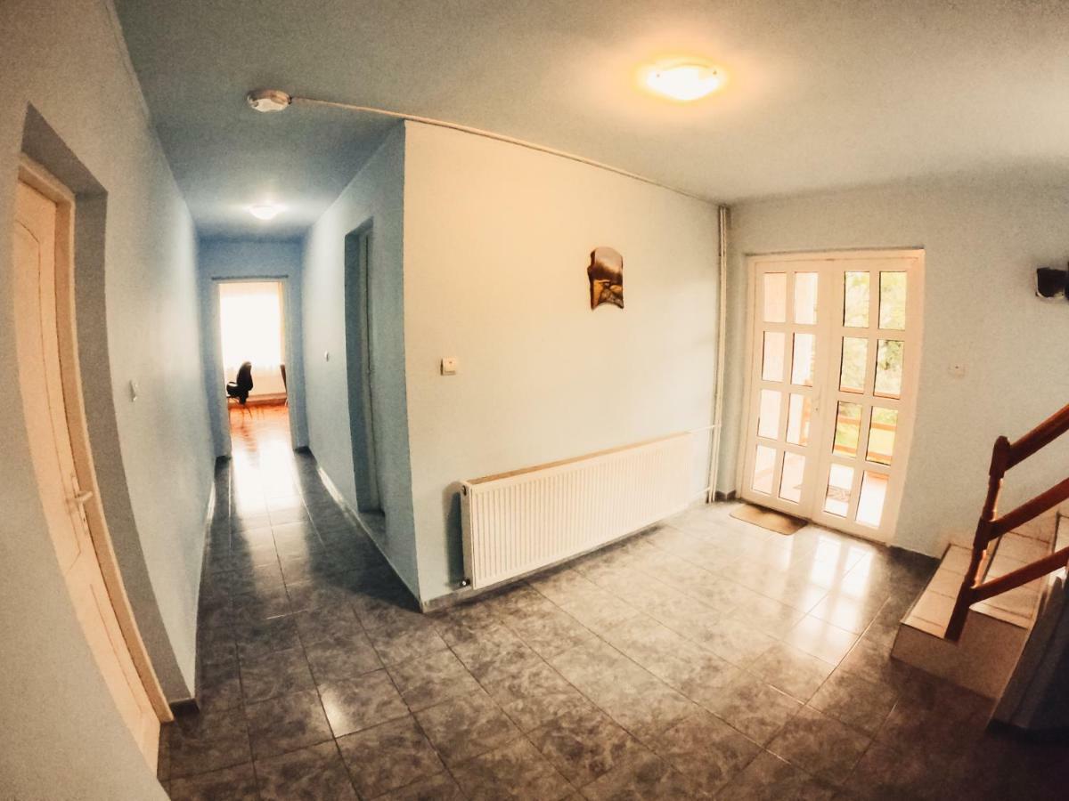 Pensiunea Apolka Panzio Covasna Luaran gambar