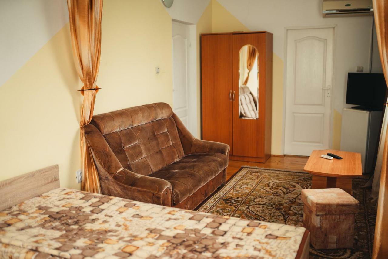 Pensiunea Apolka Panzio Covasna Luaran gambar